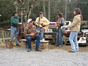 ~ 2005 -  Unknown Family band passing through Gatlinburg.
