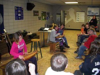 Learning to how navigate a  Lap Dulcimer
