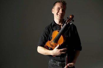 Olivier Leclerc (violin)
