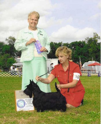 Our second day in Maine was very warm. Terrier breeeder and Judge Peggy Haas honored us with the win.
