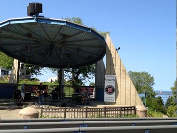 Check out Lake Michigan and the lighthouse off to the right. Super cool venue...
