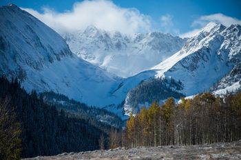 The mountains near Ashcroft
