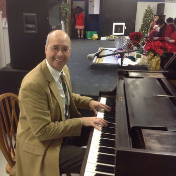 Senior Center Holiday Singalong,
New Milford, CT
