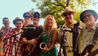 Los Goutos Live on The Burren Back Patio