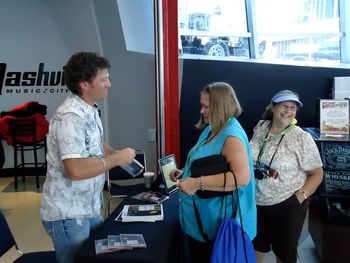 Greg holds first Annual "HANNAMANIAC FAN CLUB PARTY" during CMA MUSIC FEST 2011
