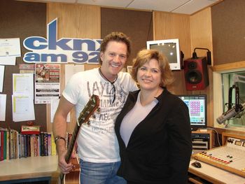 A Visit to CKNX in Wingham, ON with "Julie B" to promote new Single "Singin' To The Radio"!
