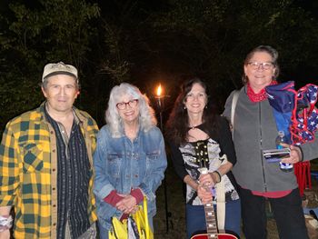 Guests of honor Emmylou Harris and Carol Campbell!! We were thrilled to have these gals come to our first concert Sept. 19, 2020! We are long time Bonaparte's Retreat Dog Rescue pals and they are big fans of The Nashville PieHoles!!
