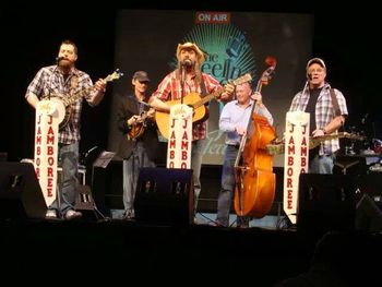 Mama Corn performs the Historic Wheeling Jamboree
