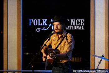 Colter Wall

