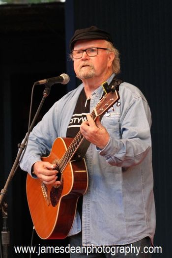 Tom Paxton
