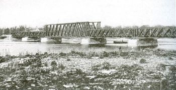 Fenelon Falls Howe truss bridge (first)
