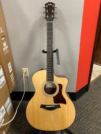 Taylor 214ce Plus Acoustic/Electric Guitar - Natural