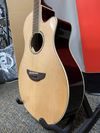 Yamaha APX600 Thin-line Cutaway - Natural
