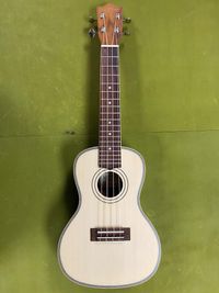 Lanikai SPST-C Spruce Top, Morado Back and Sides Concert Ukulele