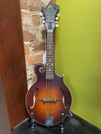 The Loar LM-310F-BRB Honey Creek F-style Mandolin - Satin Brownburst