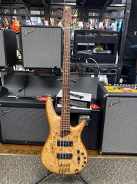 Used Ibanez Soundgear Premium Bass w/ gigbag