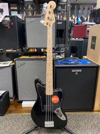 Squier Affinity Series Jaguar Bass H - Black with Maple Fingerboard