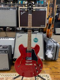 Epiphone ES-335 Semi-hollowbody - Cherry