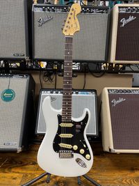 Fender American Performer Stratocaster - Arctic White