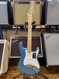 Fender Player Stratocaster - Tidepool