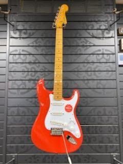 Squier stratocaster classic vibe store 50 fiesta red