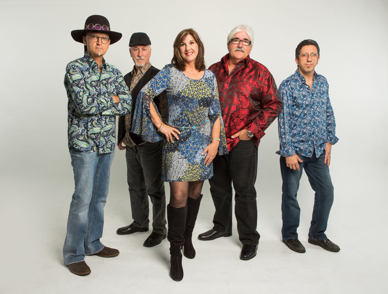 PAISLEY CRAZE Photos