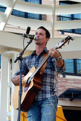 Michael Nappi performs at the 2009 FMQB Triple A Conference in Boulder, CO
