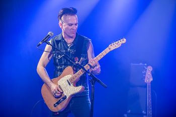 JF live in Montreal/Credit Claude Dufresne
