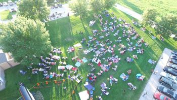 Johnny Cash fans fill the park!
