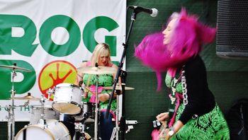 photo by Deb Frazen
