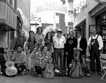 The Buskers Guild, Pike Street Market 2005
