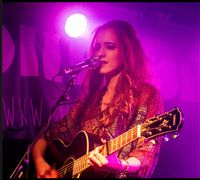 World’s End unplugged sessions featuring Hannah Dorman (EP launch party) + April Blue + Jade Bird + Callum Gardner