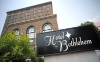Poor Man's Gambit - Historic Hotel Bethlehem