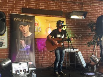 Performing at The Imperial Hotel, Tamworth Country Music Festival 2017
