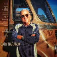 Te Amo Y Te Quiero  by Gary Naranjo