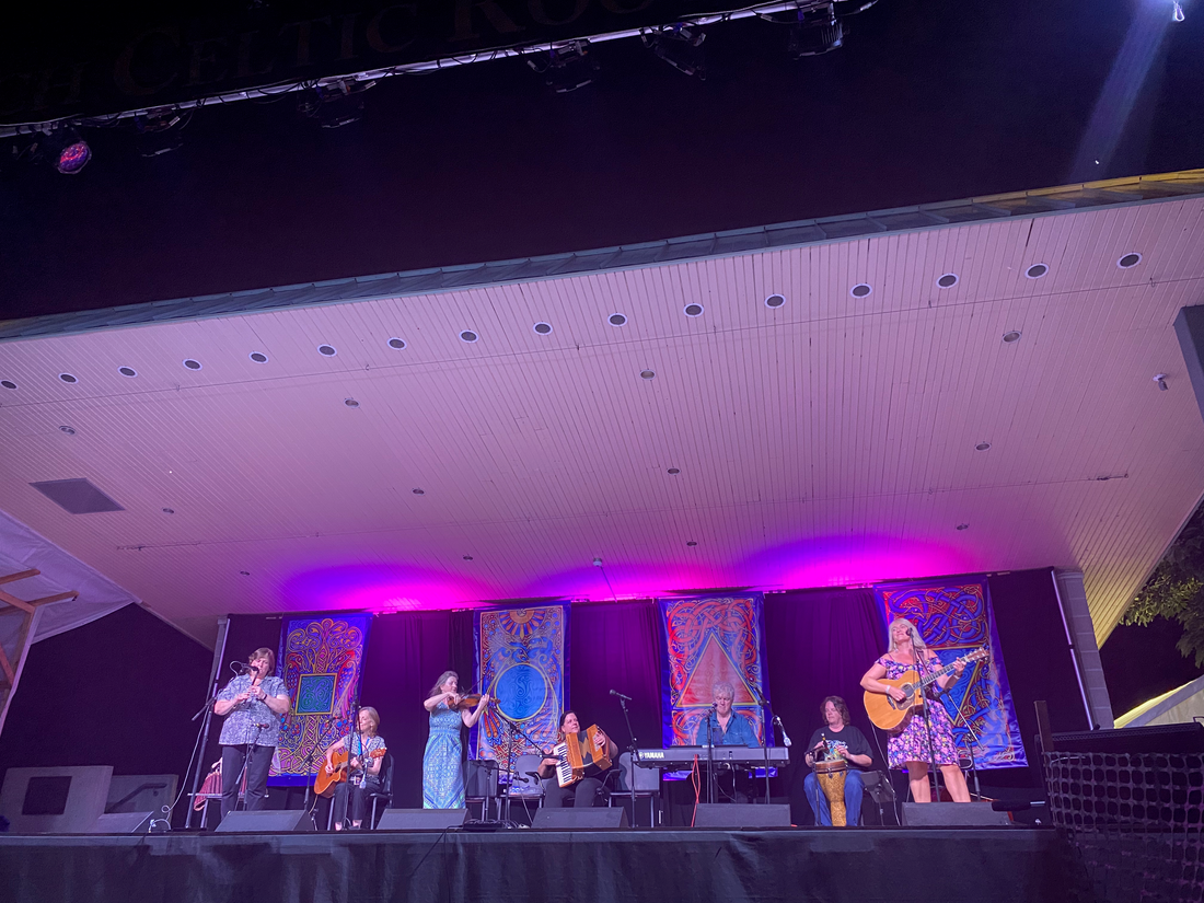 Amazon.com: Celtic Roots Festival 2 : CDs & Vinyl