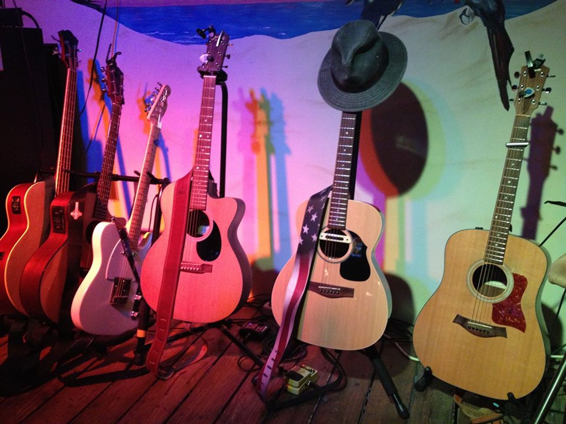 The Acoustic Jam Events