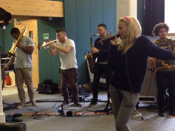 BJH Rehearsing with Pixie Lott
