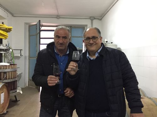 1 genio di Castelfranci (AV): Raffaele Boccella, figlio irpino di Dioniso & Cibele, produttore del nettare degli Dei... il Vino Aglianico "Rasott"