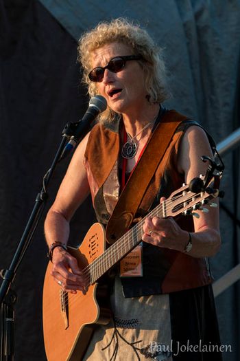 2014 Live from the Rock Folk Festival 2014

