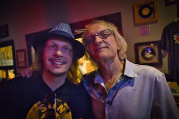 Slide Maestro Sonny Landreth
