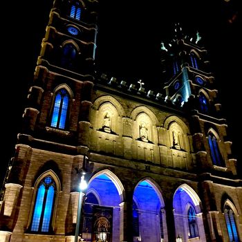 The building structures are incredible! Montreal - 2017
