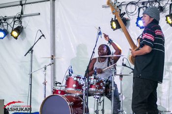 Chops and Justin doing what they do! Espace Culturel Ashukan 5th Mixed Arts Festival June 16-18, 2017 Montreal, QC  © Espace Culturel Ashukan, Red Works Photograhy
