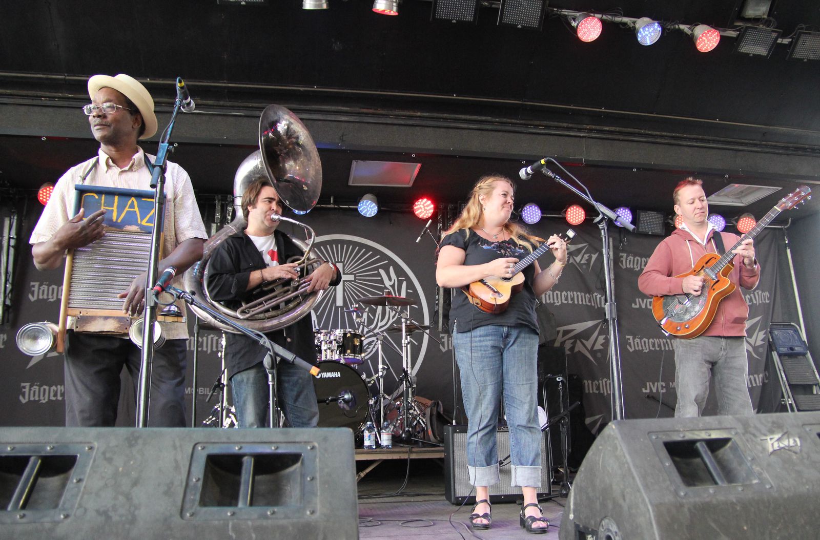 Washboard Chaz Photos