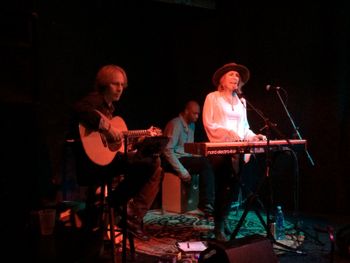 Patricia Bahia at Mid City Lounge, Los Angeles, with Steve Postell and Michael Jerome., April 2015
