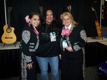 MARIACHI DIVAS (Grammy Award Winners)
