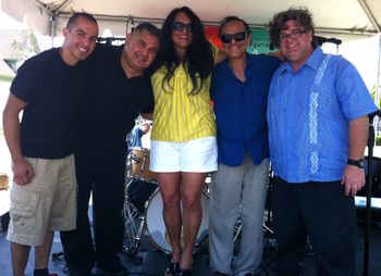 Robert Hernandez, Carlos Arias, Shelle, Cesar Lozano, Alan Zundelevich
