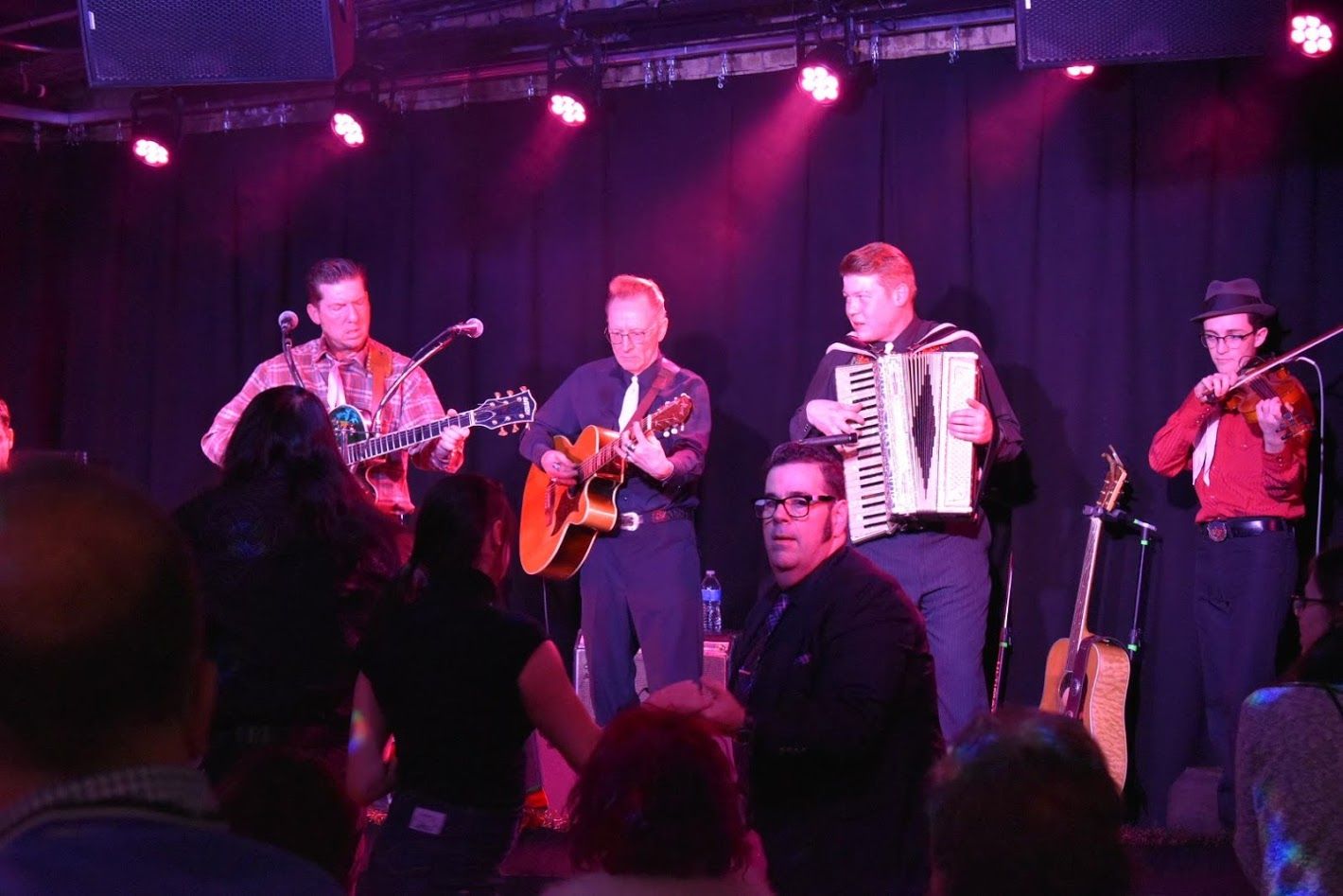 Gin Palace Jesters Photos