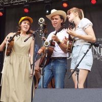 Help Bill and the Belles get a van!