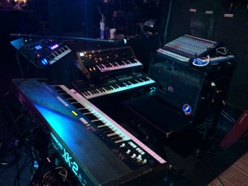 Keyboard Rig Providence, Stereo
